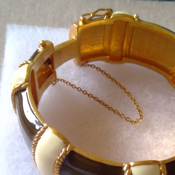 J Crew Factory Enamel Bracelet with Dainty Chain - Picture 3 of 12